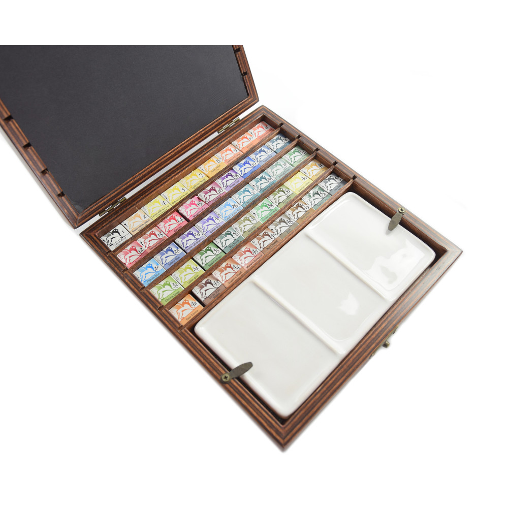 Half pans watercolors set in wooden case - Renesans - 45 pcs