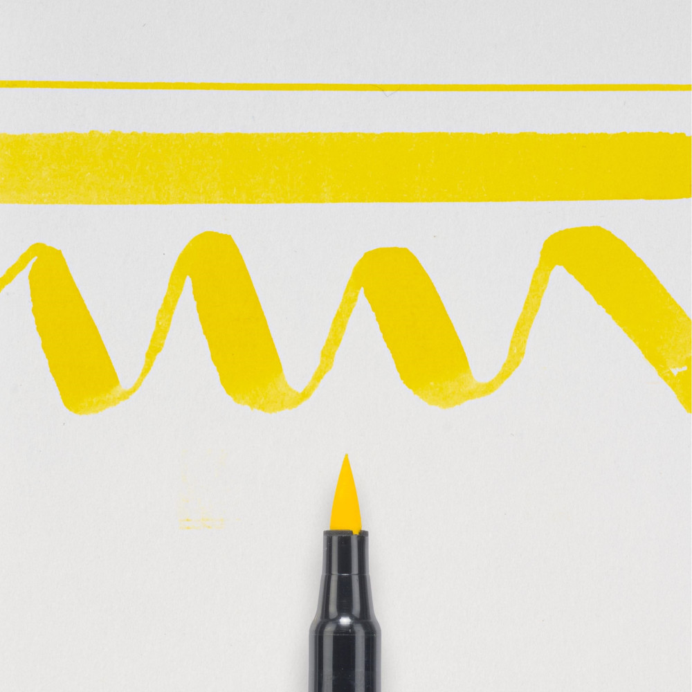 Brush Pen Koi Coloring - Sakura - Yellow