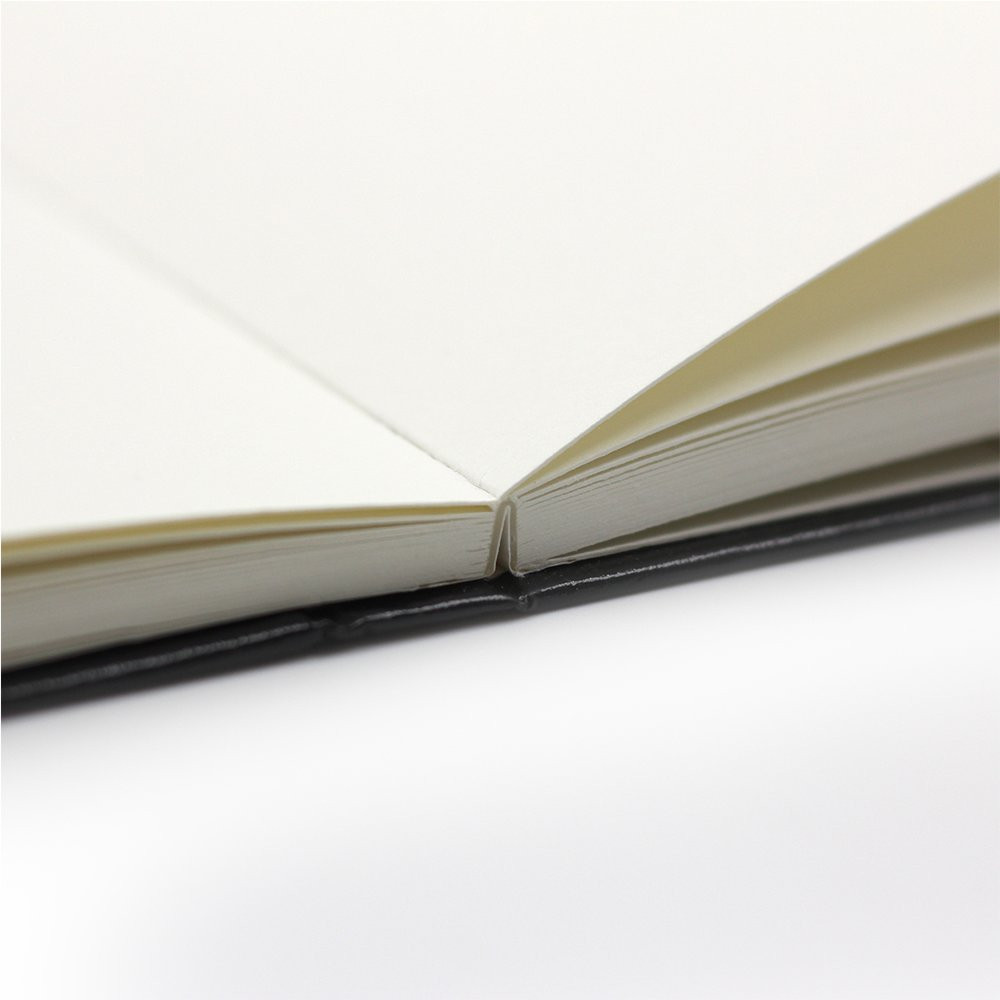 Cotton sketchbook - Viviva Colors - cream, 19 x 19 cm, 300 g, 20 sheets