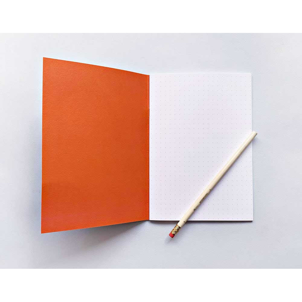 Notatnik Pink Cut Out A5 - The Completist. - w kropki, miękka okładka, 120 g/m2
