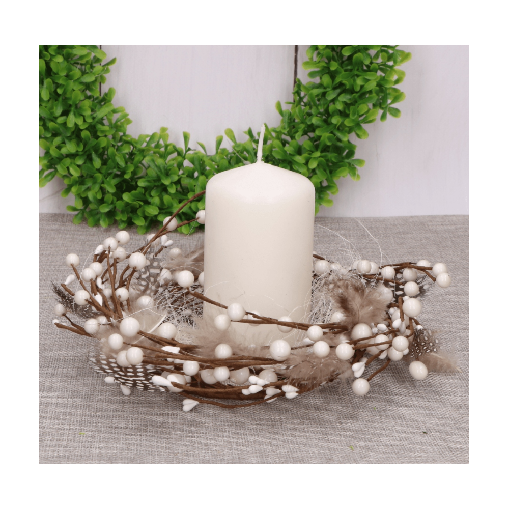 Wreath with white balls - brown, 18 cm