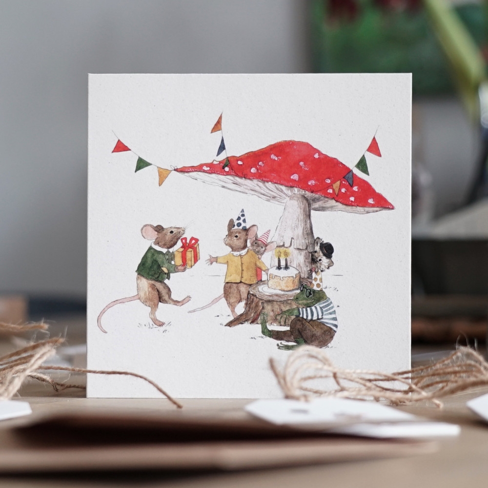 Kartka okolicznościowa - Hi Little - Pod muchomorem