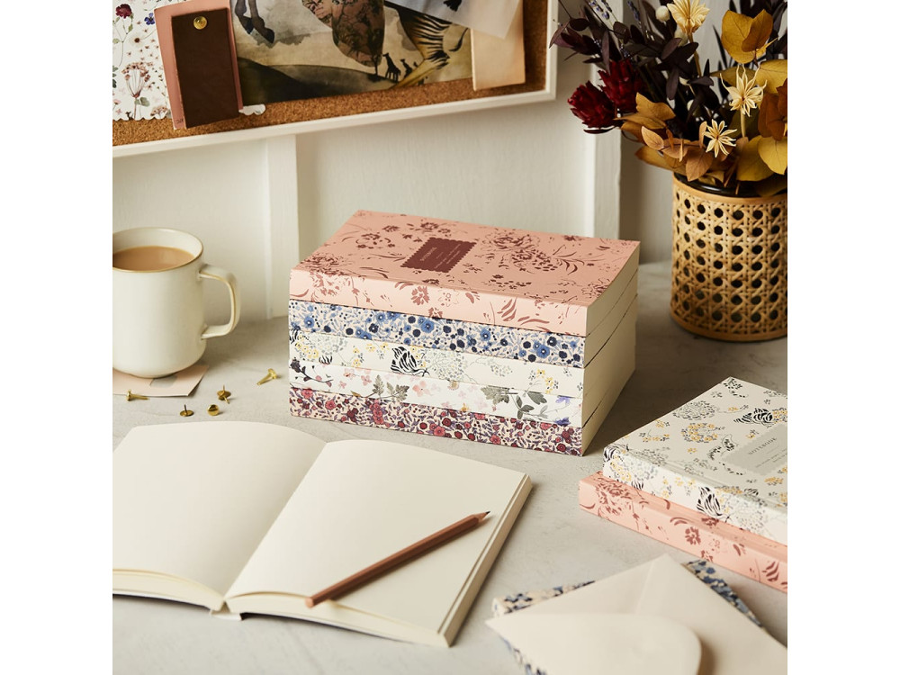 Notebook Hidden Zebra, A5 - Katie Leamon - plain, softcover, 100 g, 300 sheets