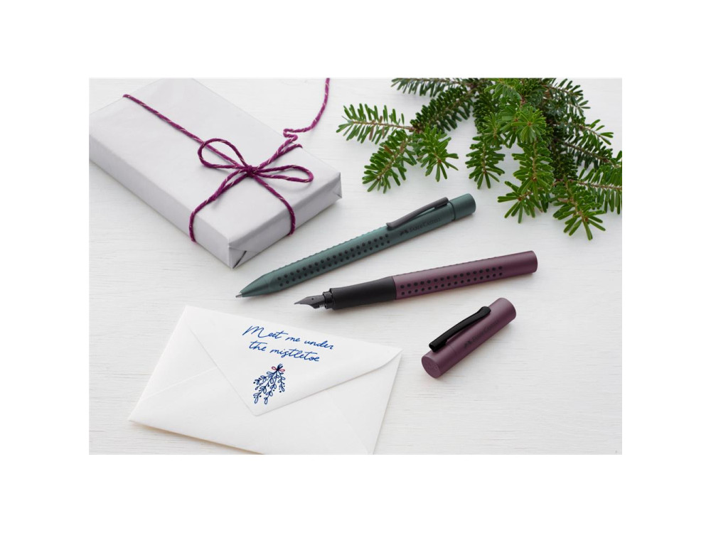 Gift set with fountain pen and ballpoint pen Grip 2011 - Faber-Castell - Berry