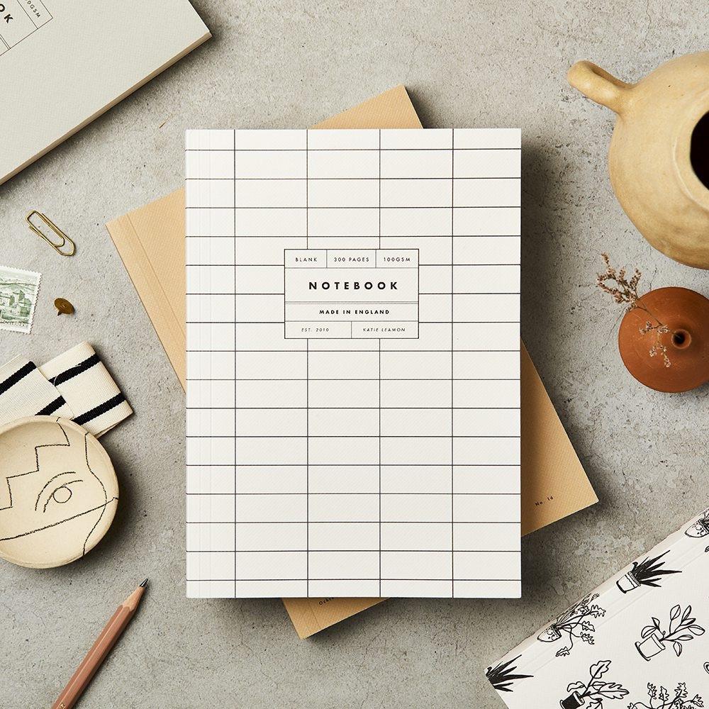 Notebook Ivory Grid, A5 - Katie Leamon - plain, softcover, 100 g, 300 sheets