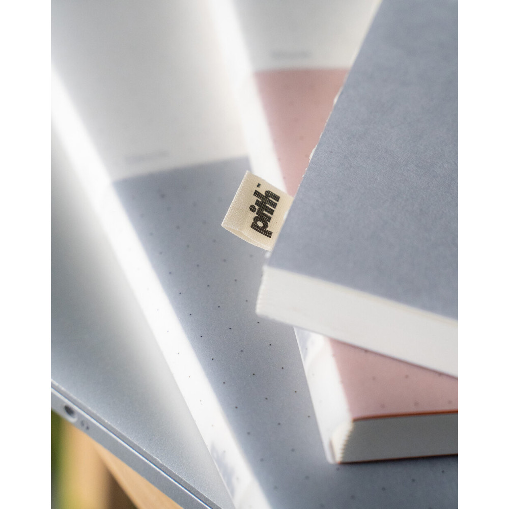 Dotted notebook Yuzu Flex - pith - Soft Grey, 19,8 x 12,9 cm