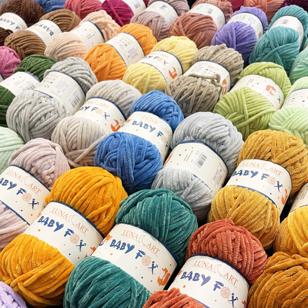 Baby Fox polyester knitting yarn - Luna Art - 66, 100 g, 120 m