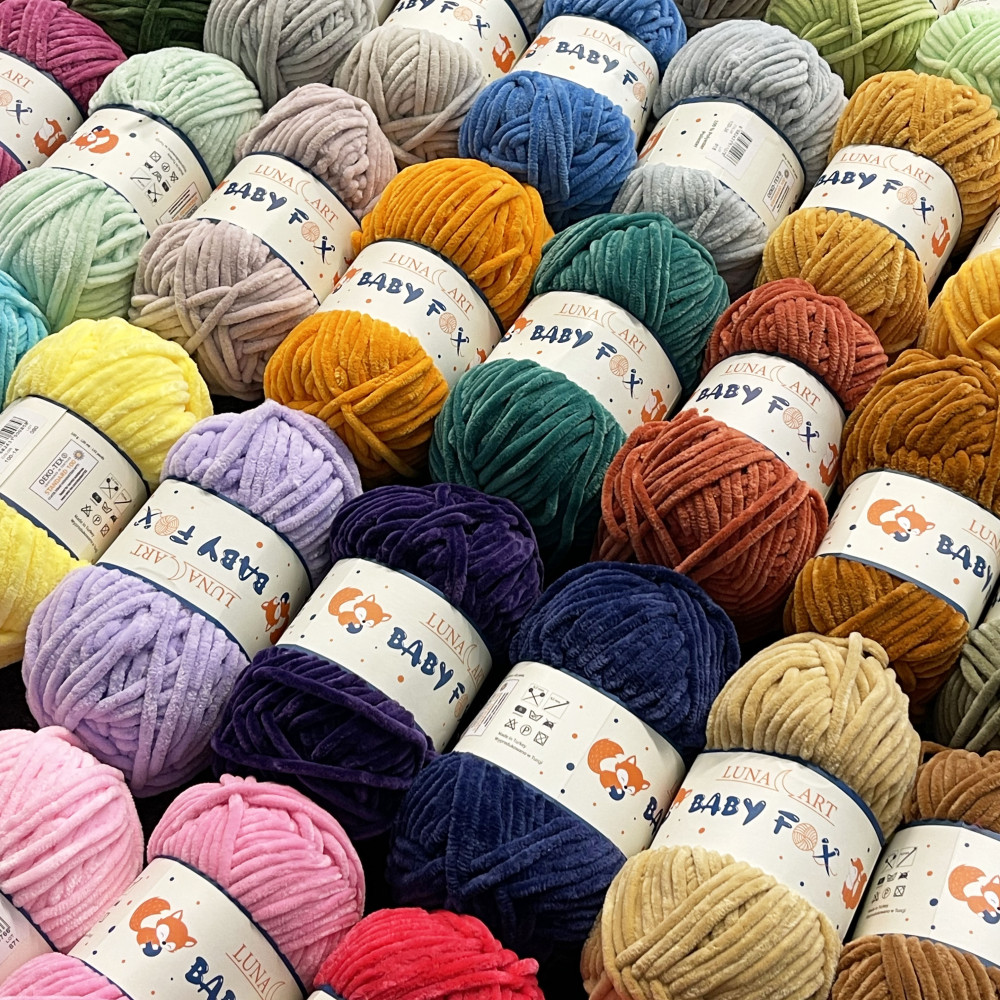 Baby Fox polyester knitting yarn - Luna Art - 61, 100 g, 120 m