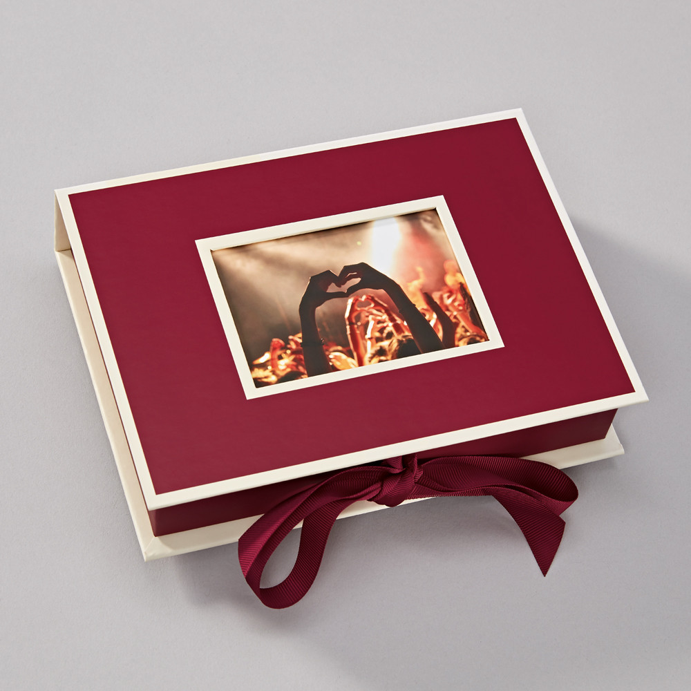 Photobox with cover - Semikolon - Burgundy, 20,7 x 15,3 x 4,7 cm