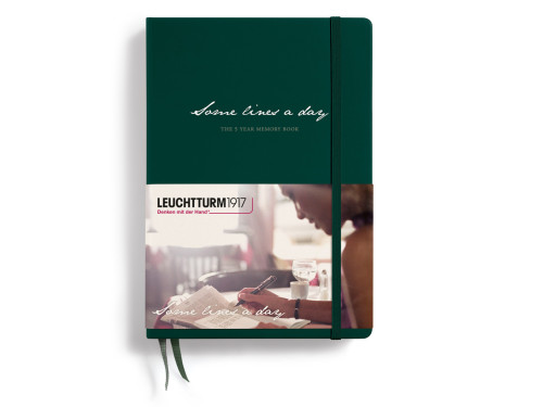The 5 year memory book, Some lines a day A5 - Leuchtturm1917 - Forest Green, hard cover