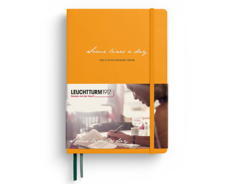 The 5 year memory book, Some lines a day A5 - Leuchtturm1917 - Rising Sun, hard cover