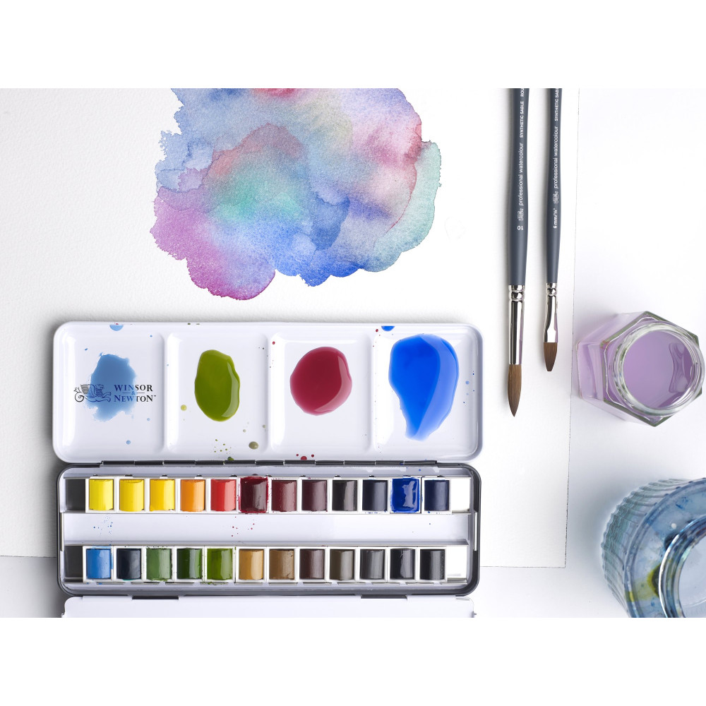 Professional Watercolor half-pans set - Winsor & Newton - 24 pcs.