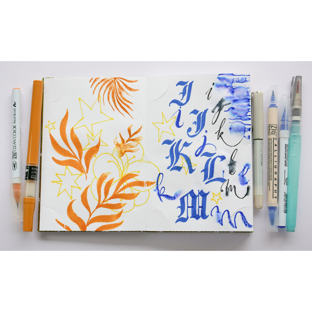 Accordion notebook Goshuincho 12,5 × 18 cm - Kuretake - Pink, hardcover, 95 g/m²