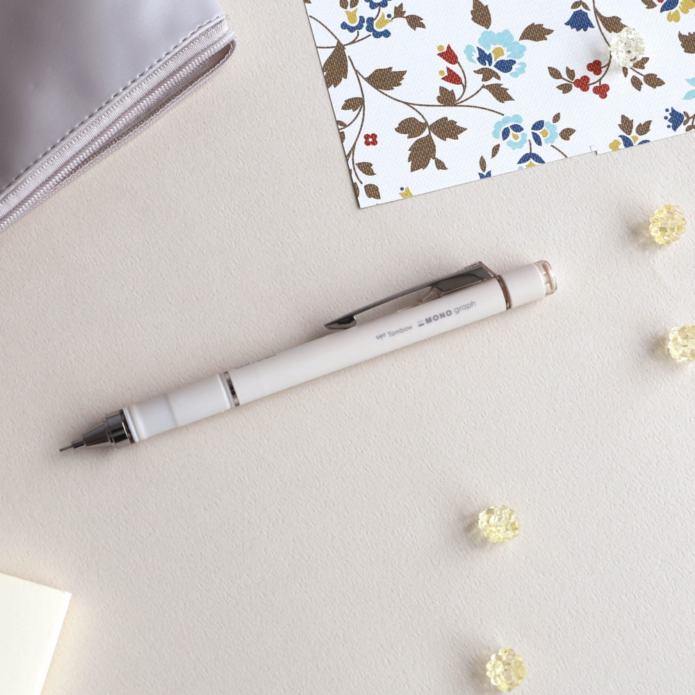 Mechanical MONO Graph Grip pencil 0,5 mm - Tombow - Purple