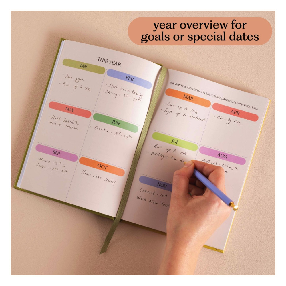 Soft Focus Diary 2026 A5 - Good Tuesday