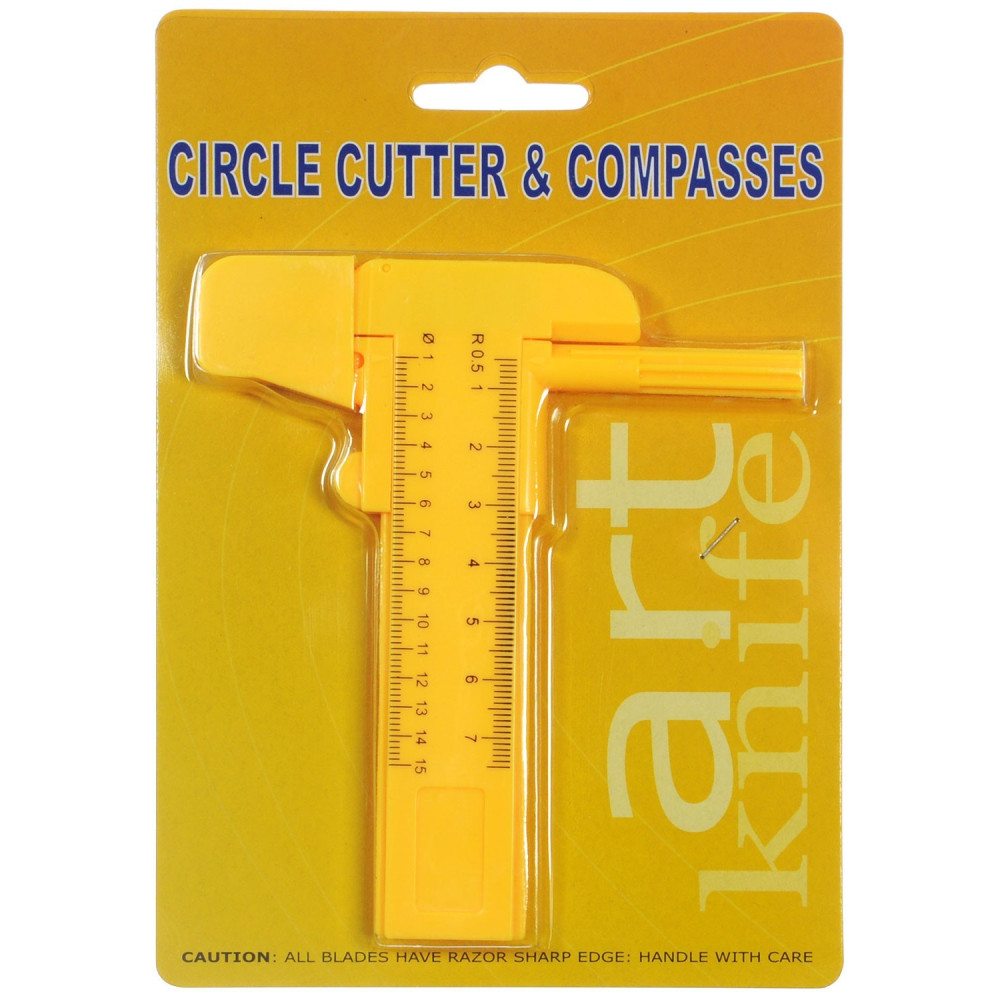 Circle cutter with replacement blades