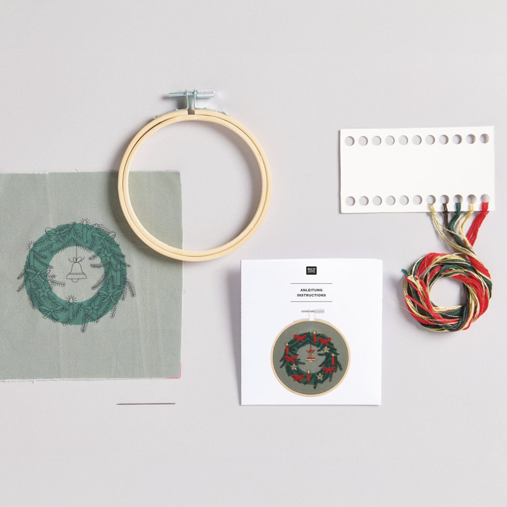 Embroidery Kit  - Rico Design - Christmas Wreath