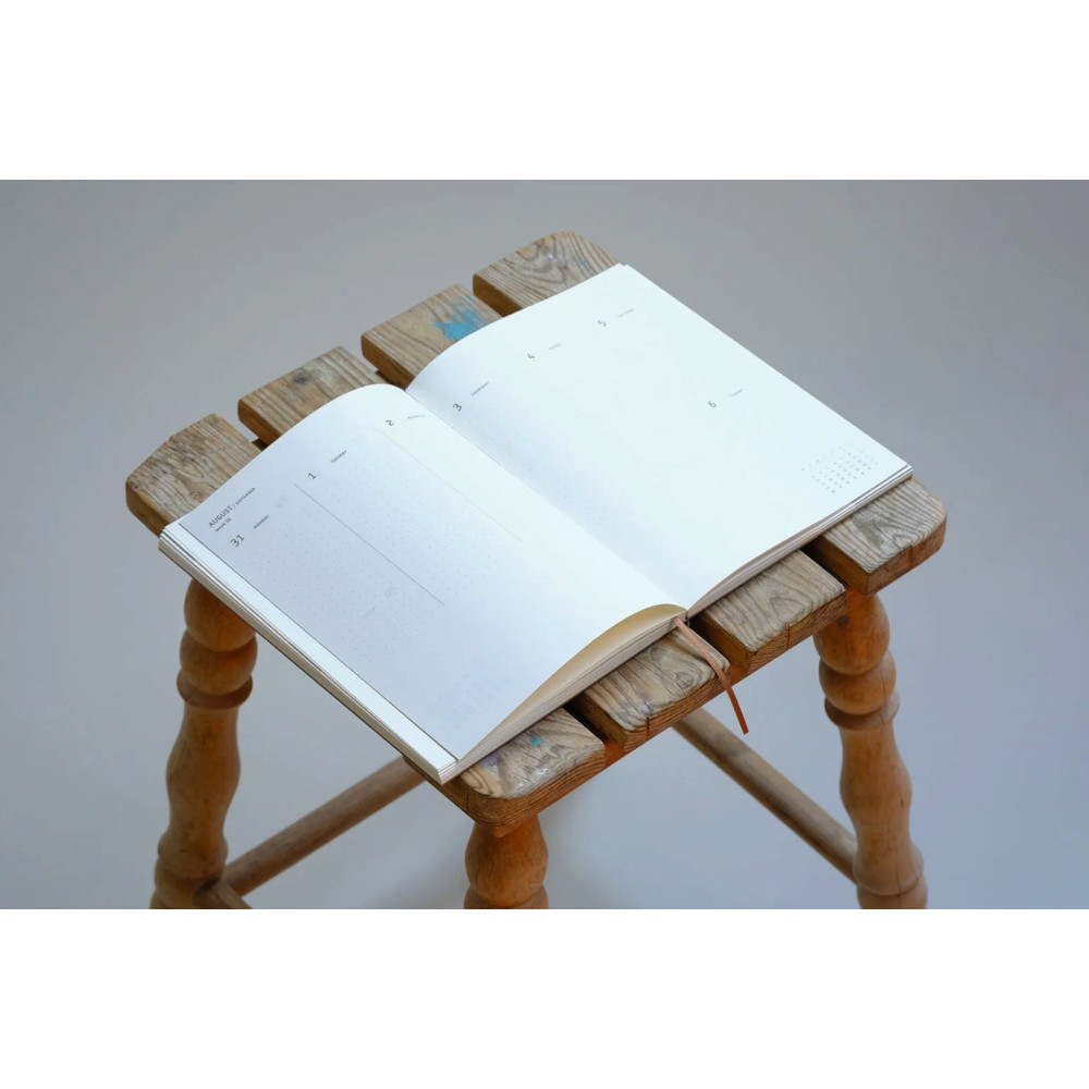 Classic calendar MMXXVI - Papierniczeni - Moss