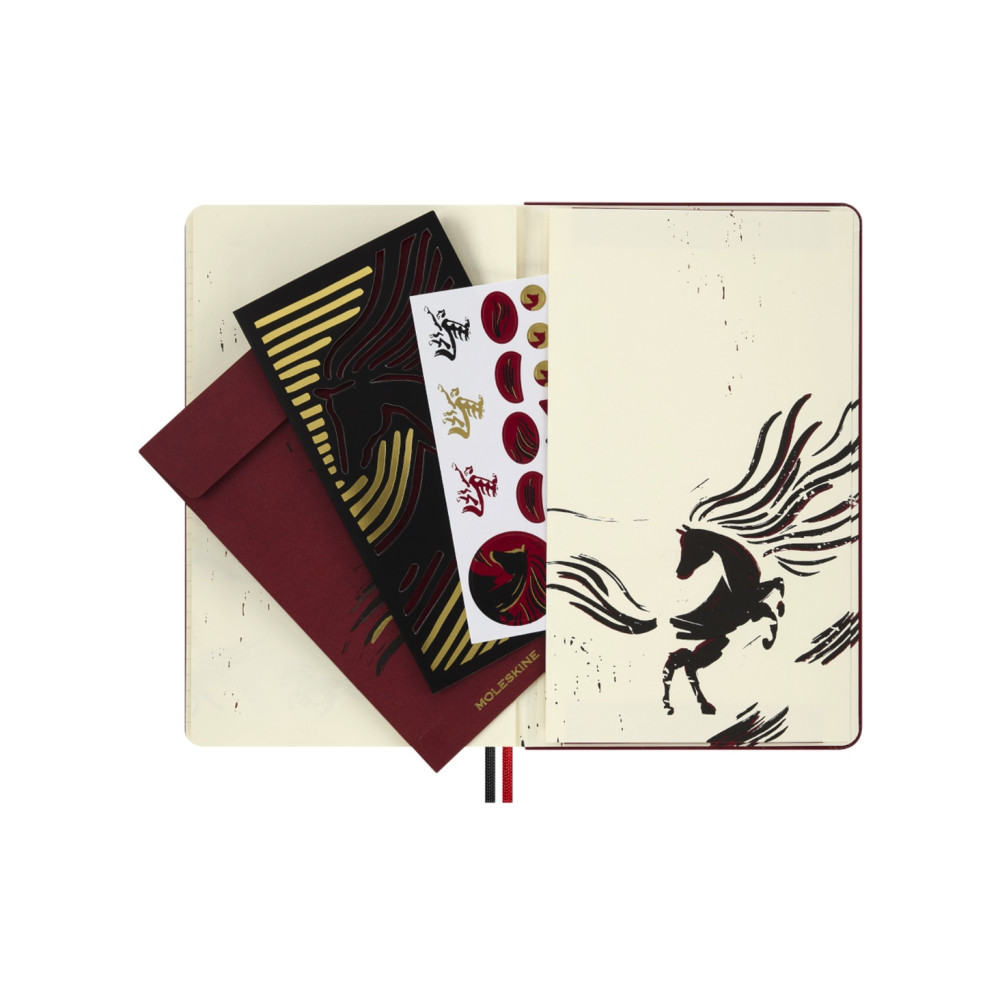 Notatnik w linie 2026 Year of the Horse - Moleskine - Red Fire Horse