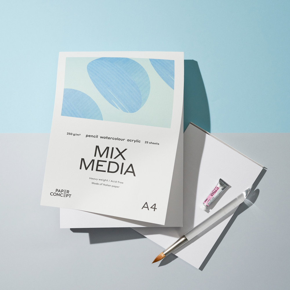 Blok uniwersalny Mix Media - PaperConcept - medium grain 9 x 10,5 cm 250 g 15 ark.