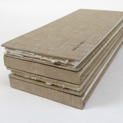 Szkicownik 100% bawełny 210 g - Khadi Papers - Smooth 13 x 32 cm 16 ark.