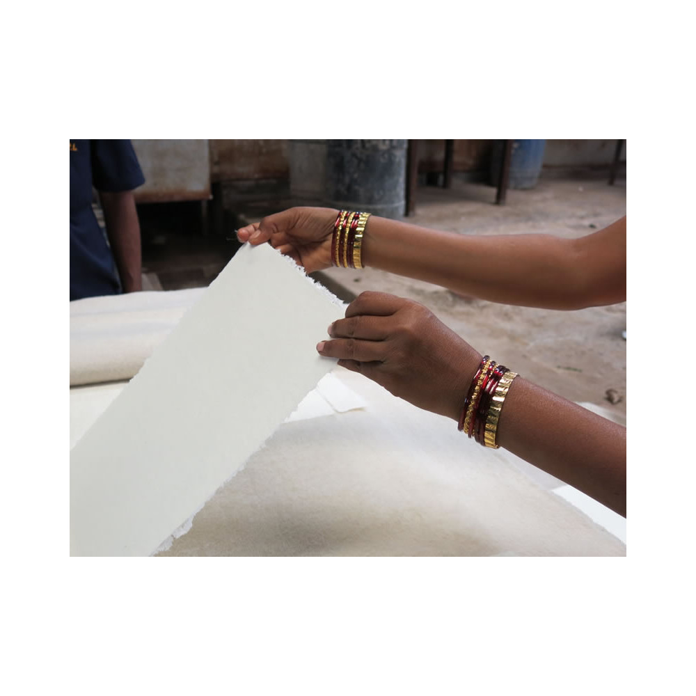 Sketchbook 100% cotton 210 g - Khadi Papers - Rough 21 x 25 cm 16 sheets