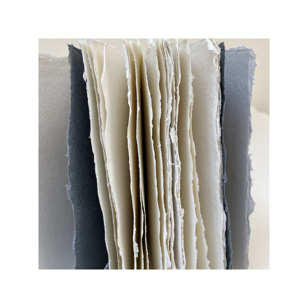 Sketchbook 100% cotton 150 g - Khadi Papers - 15 x 15 cm 15 sheets