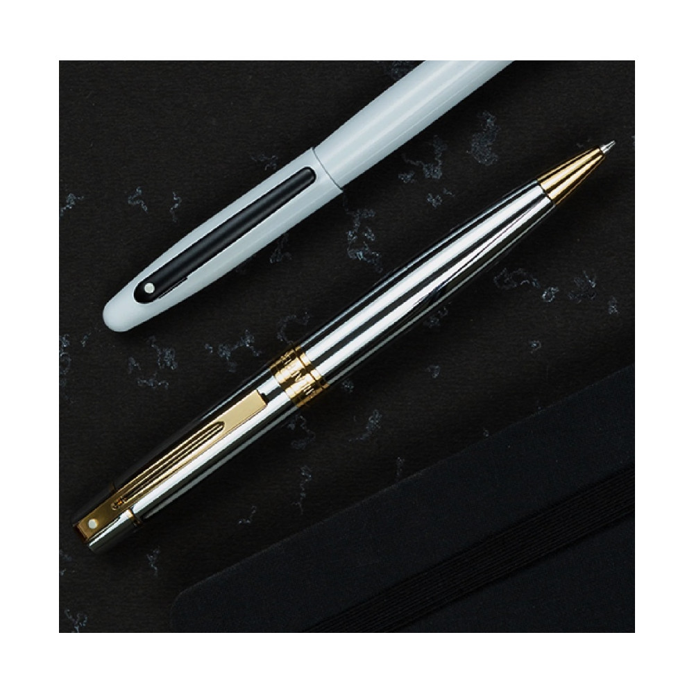 Długopis 300 - Sheaffer - Bright Chrome Gold Trim