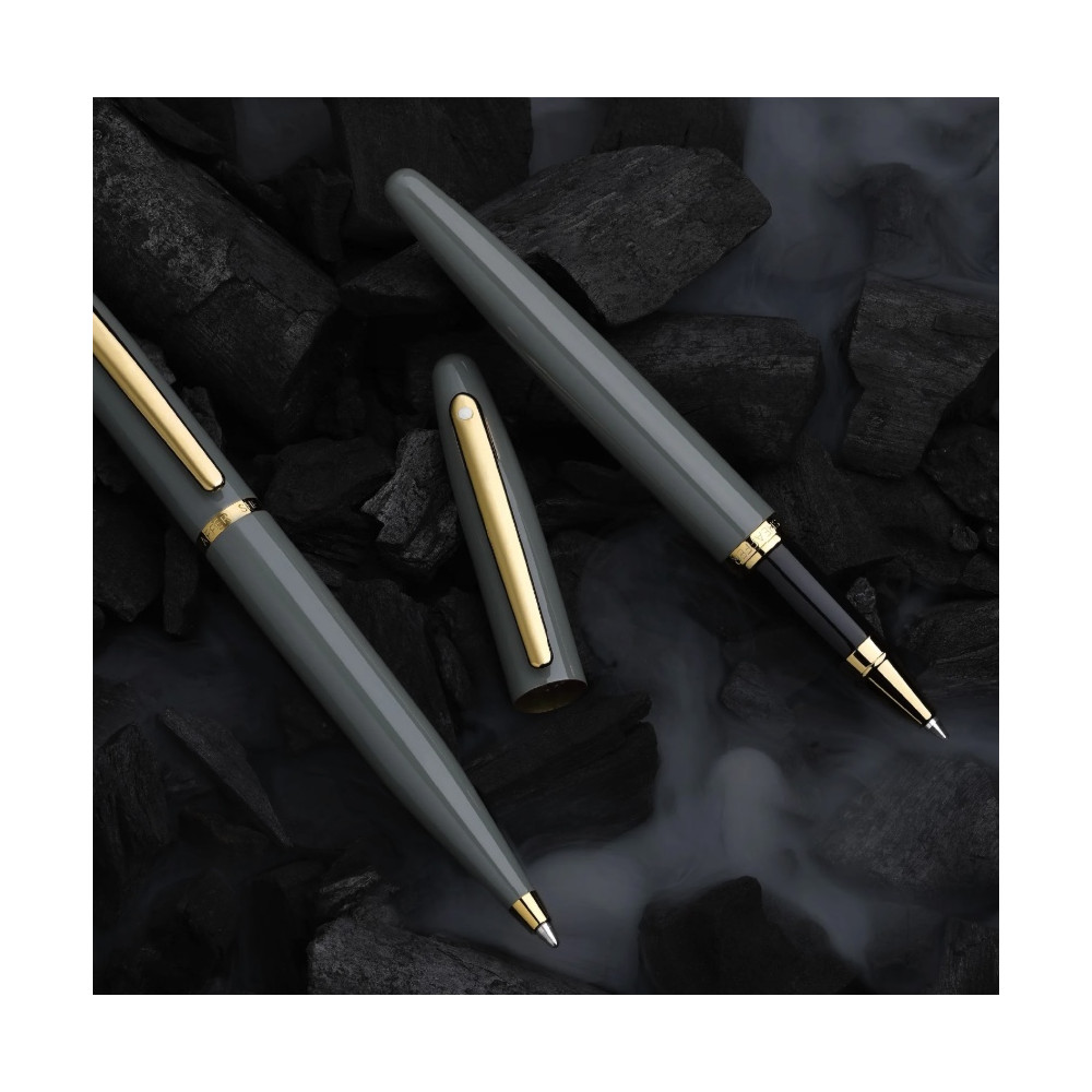 Pióro kulkowe VFM - Sheaffer - Glossy Light Gray Gold Trim
