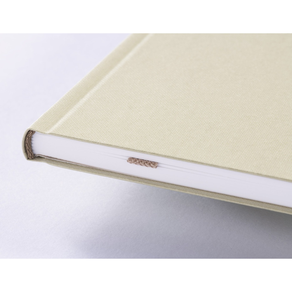 Notes w kropki Mono - Gmund - Pistacchio 115 g 112 ark.
