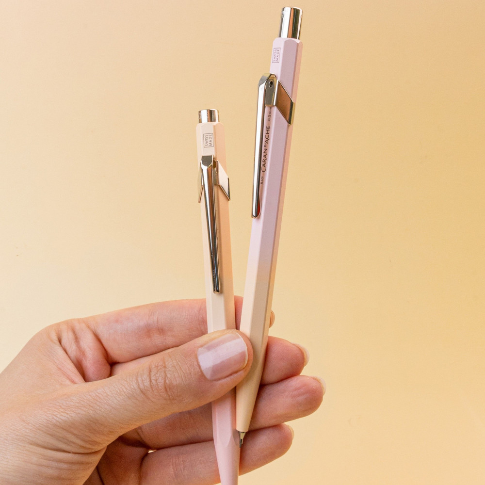 Set of 849 ballpoint pen and pencil - Caran d'Ache - Horizon