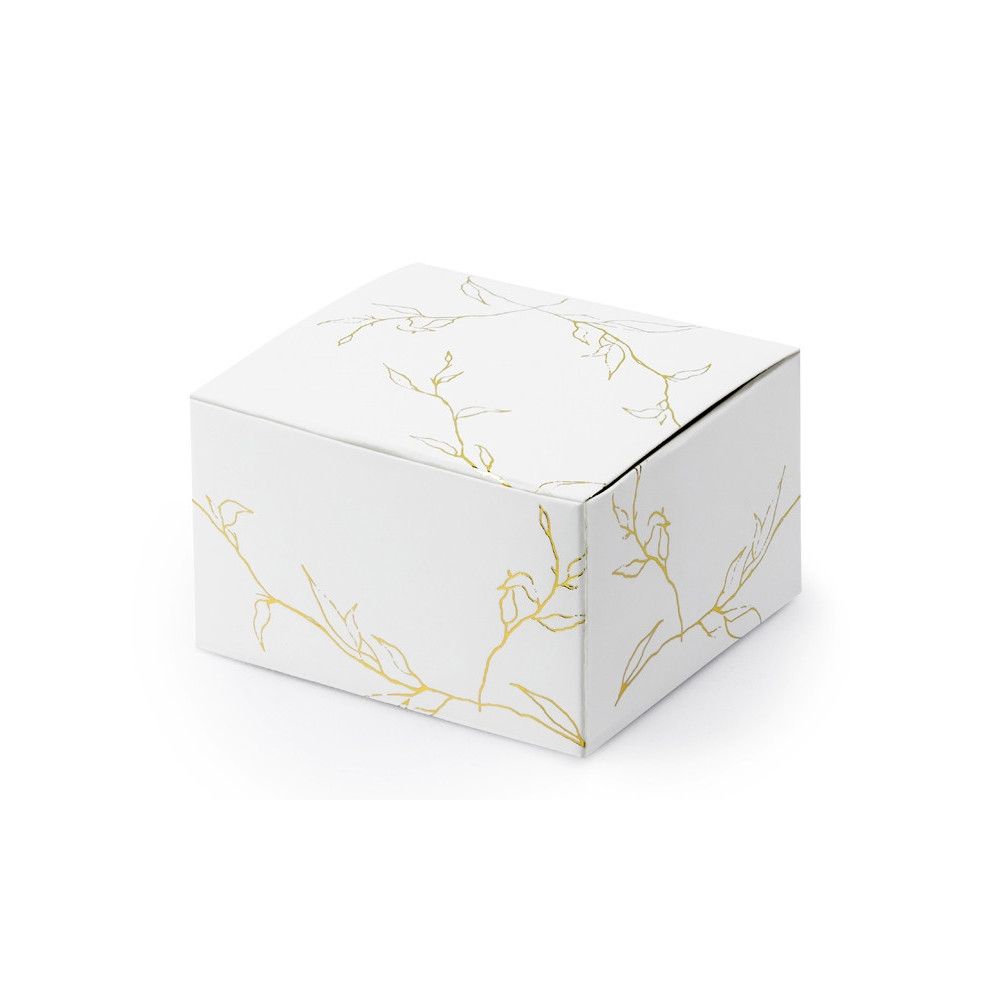 White boxes, golden twigs