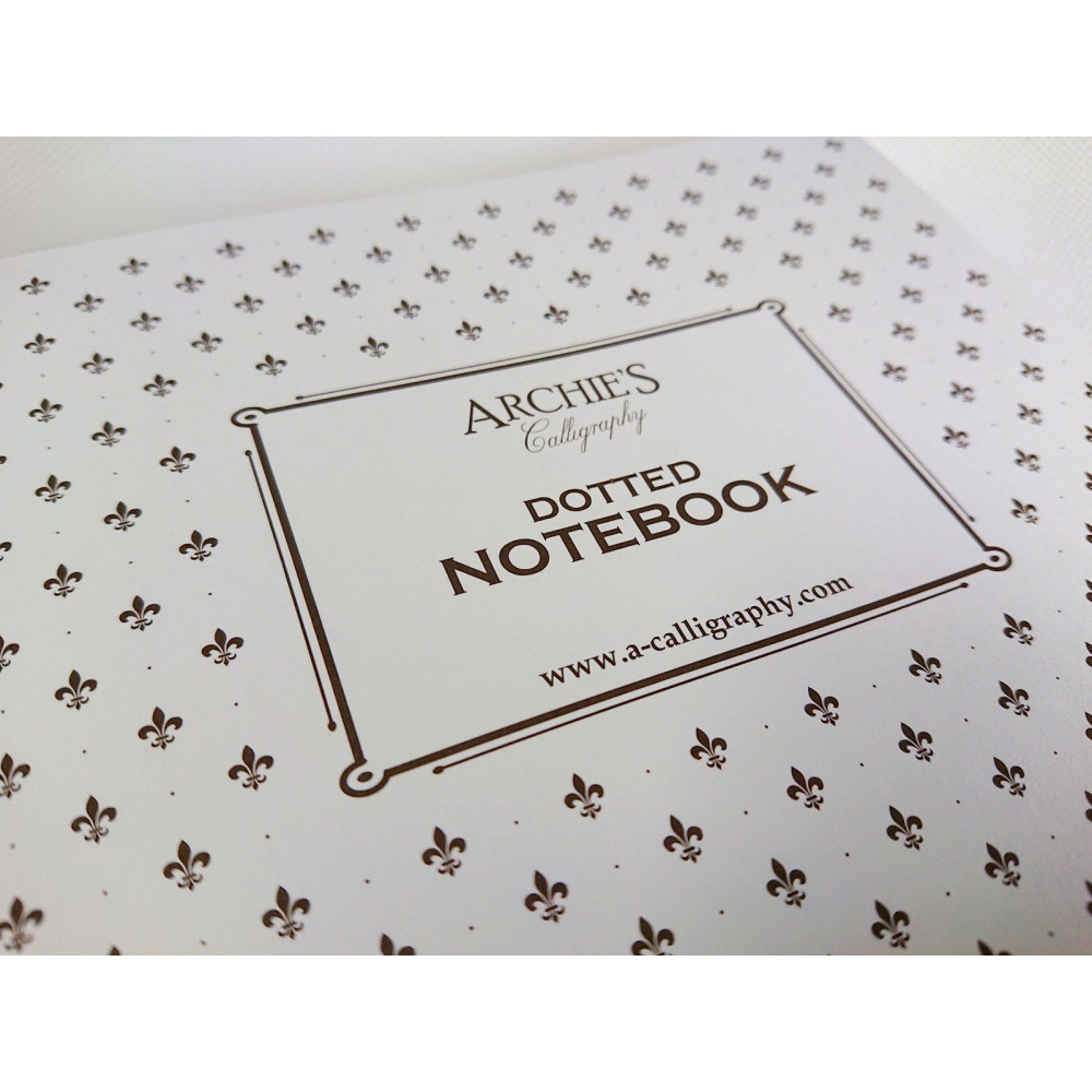 Fountain pen friendly Dotted Calligraphy notebook A5 - Archie's Calligraphy - 100 g, 240 pages