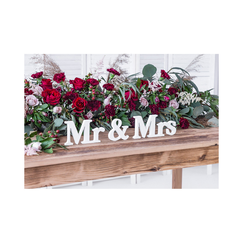 Wooden sign Mr & Mrs - white, 9,5 x 50 cm