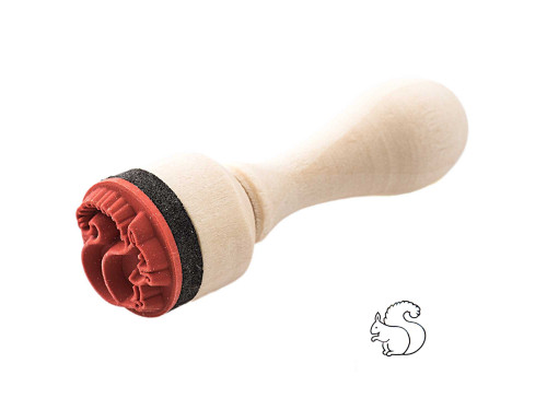 Mini stempel na drewnianym gryfie - Rico Design - Wiewiórka